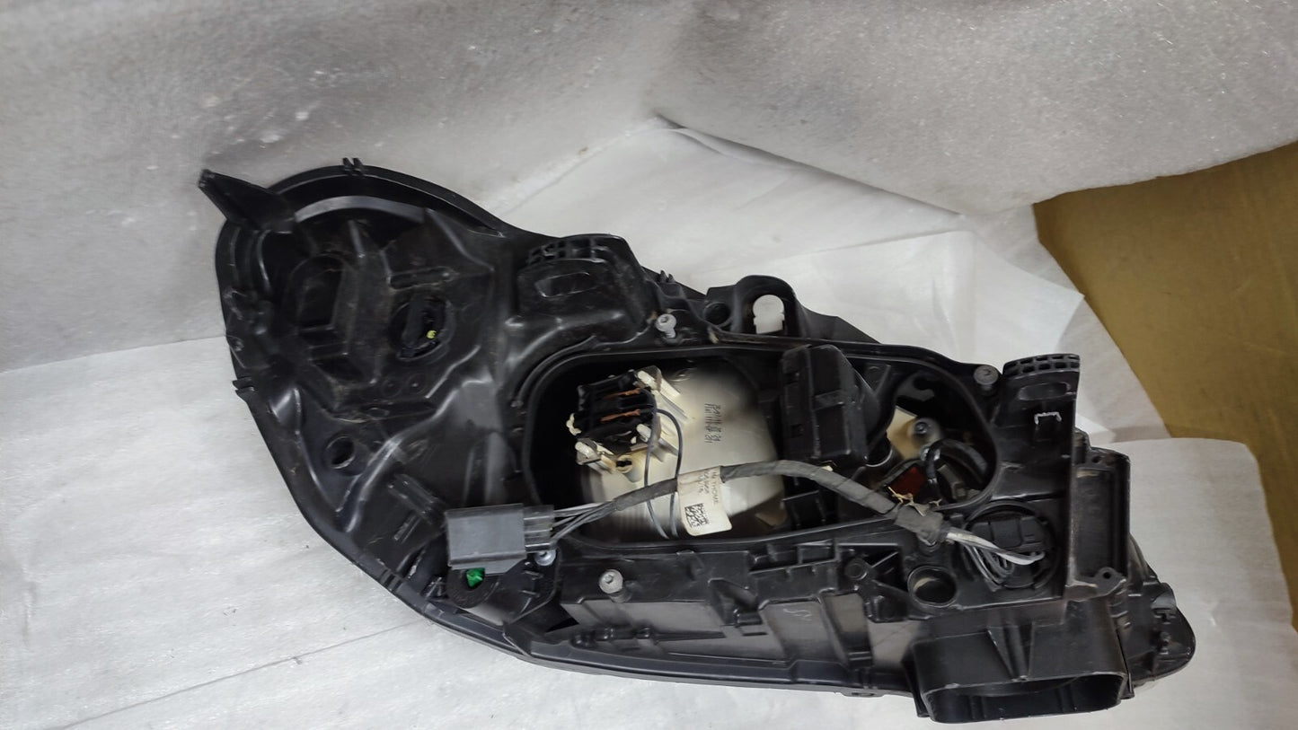 Volvo XC60 2015 Left headlight headlamp halogen 31420267 vo6063