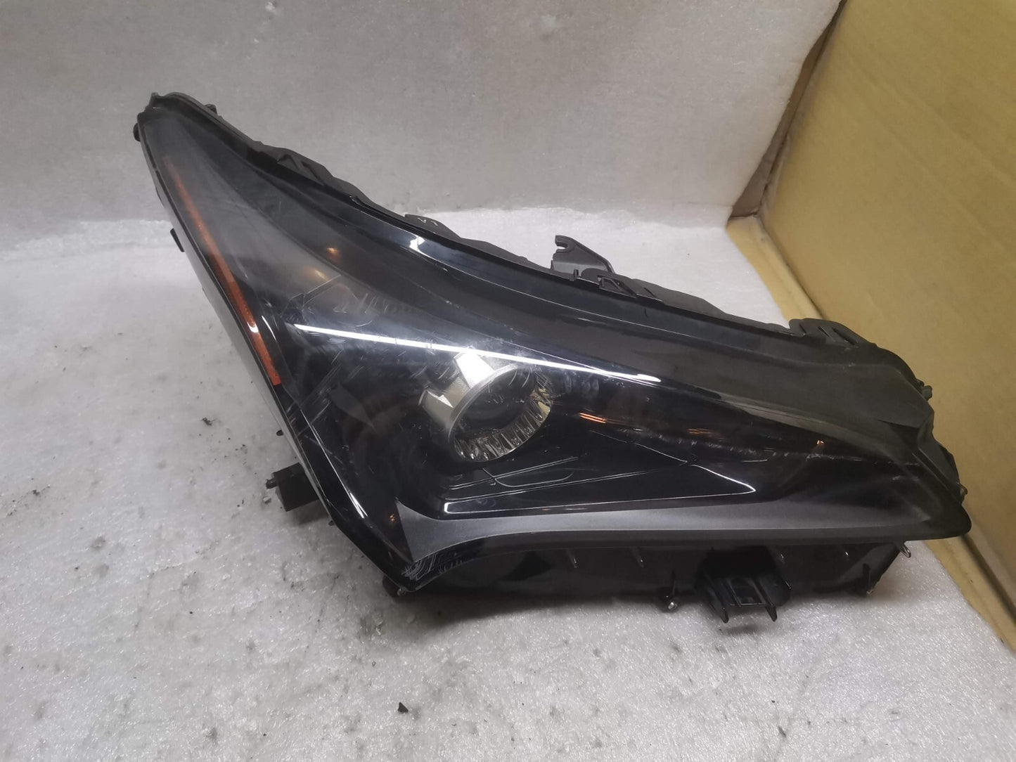 LEXUS NX nx300h O/S RIGHT 2014-19DRIVER SIDE LED HEADLIGHT 81145-78070 lenx13