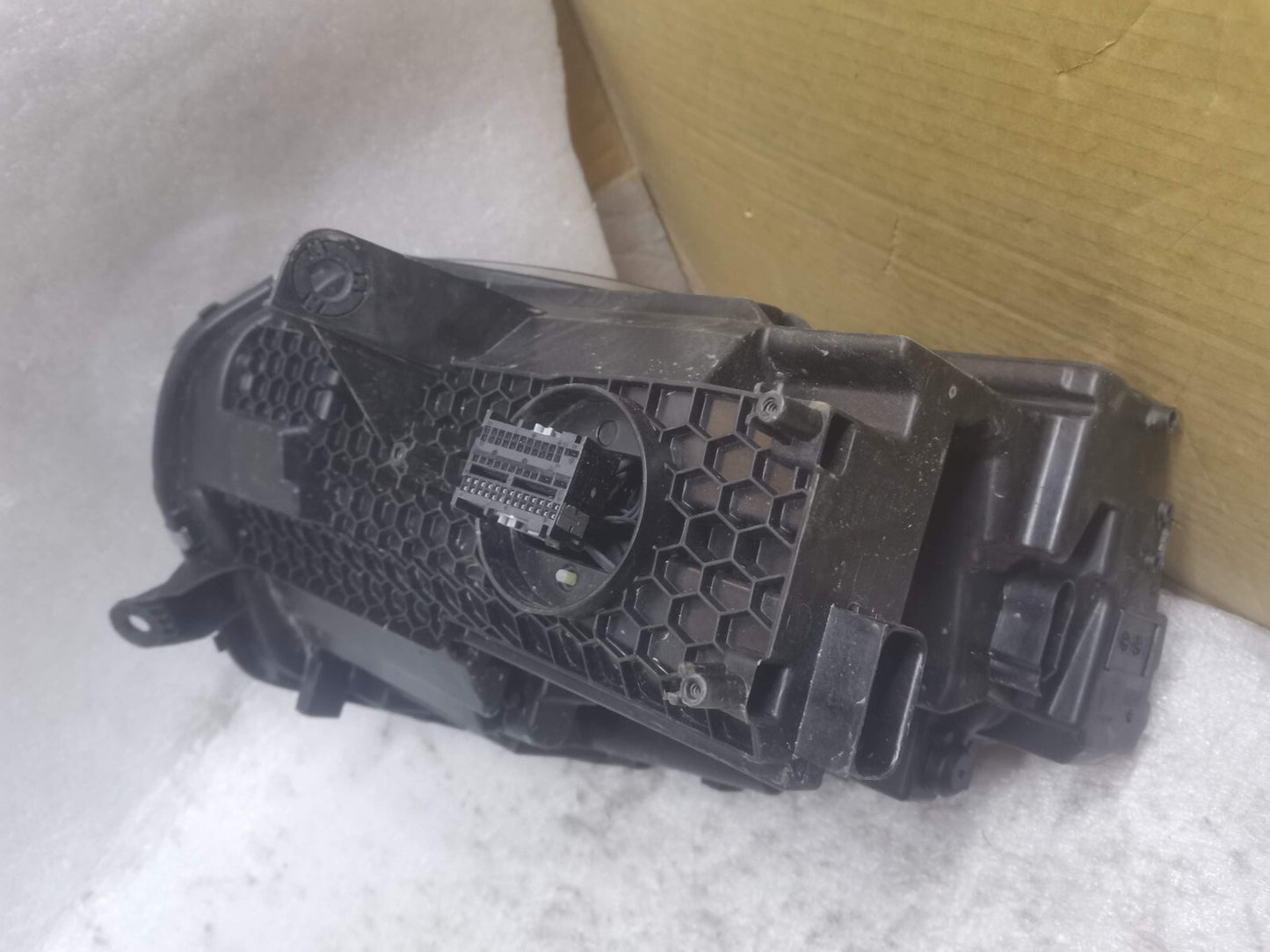 MINI F60 LCI Countryman Front Right Side LED Headlight Genuine 5A1EC08 bm6073