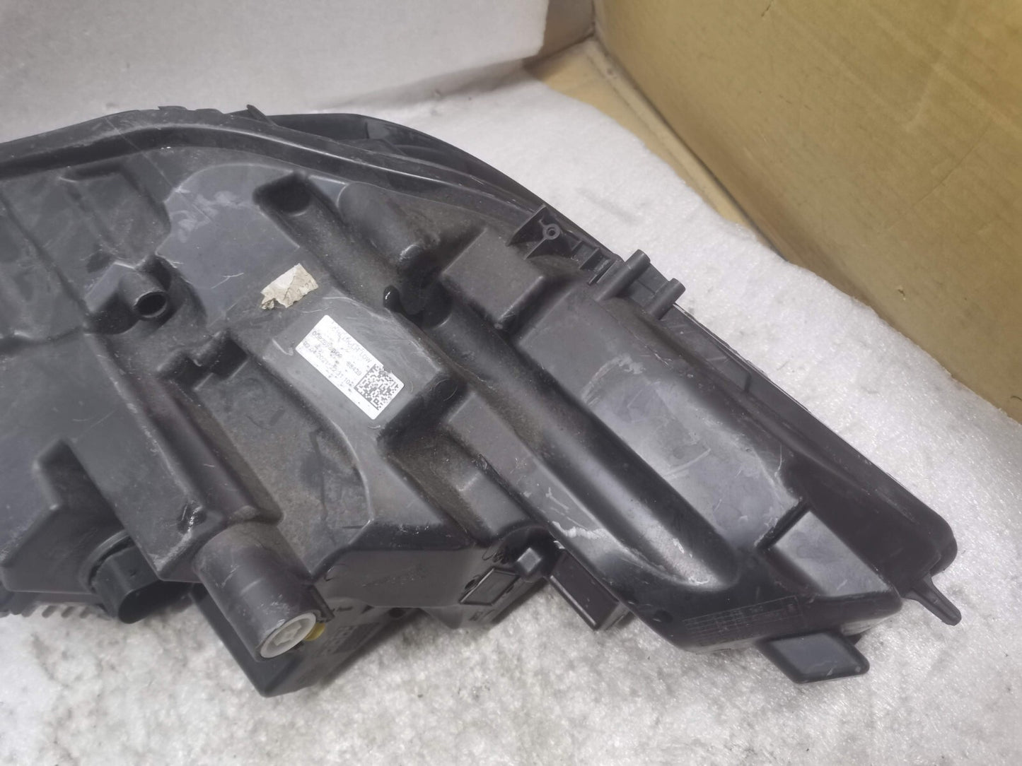 GENUINE JAGUAR E PACE X540 LEFT HEADLIGHT RHD 2017-2020 M9C313W030AB jlr35