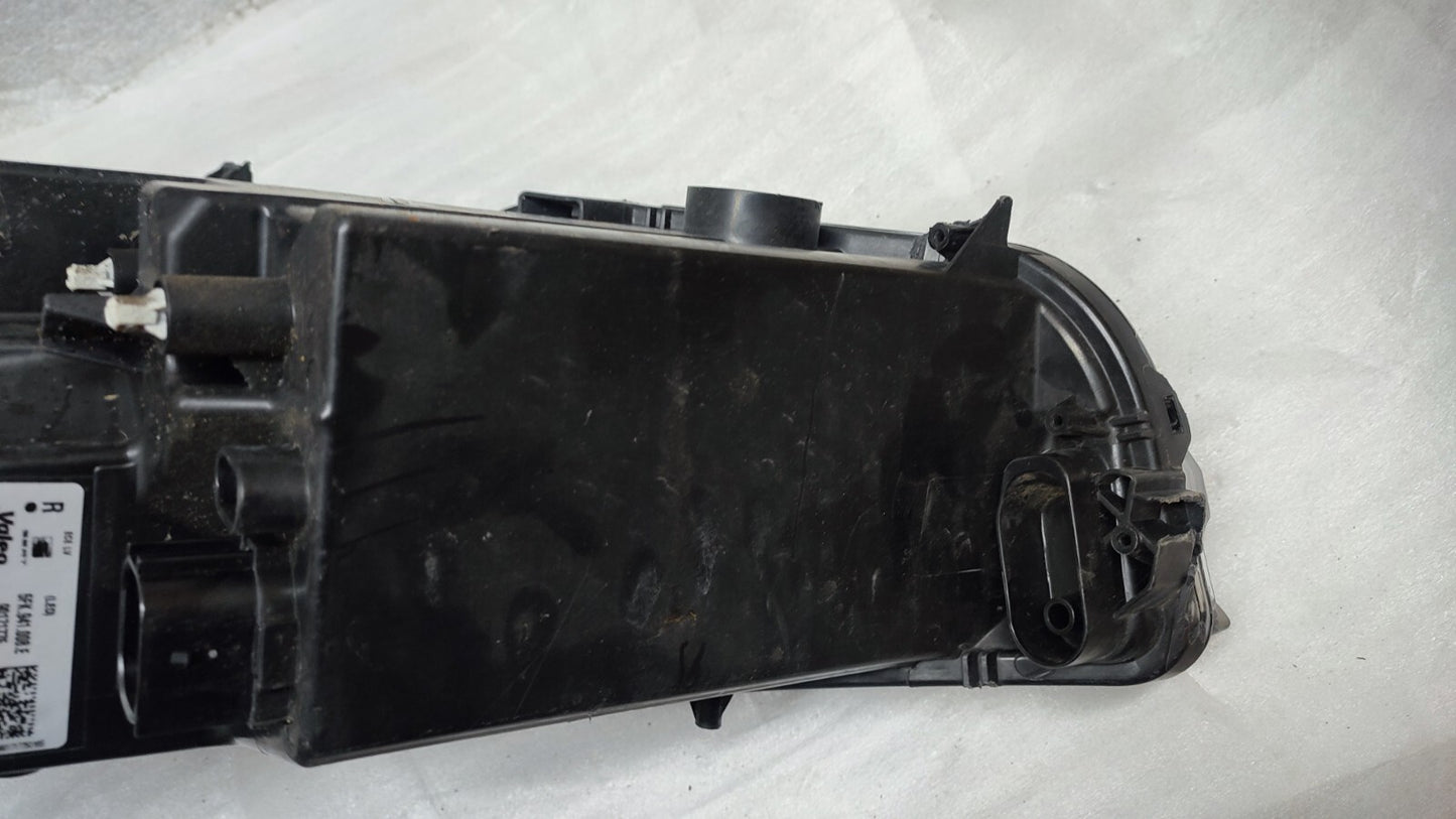 SEAT TARRACO 2018 on O/S DRIVER'S LED HEADLIGHT 5FK941008E GENUINE se79