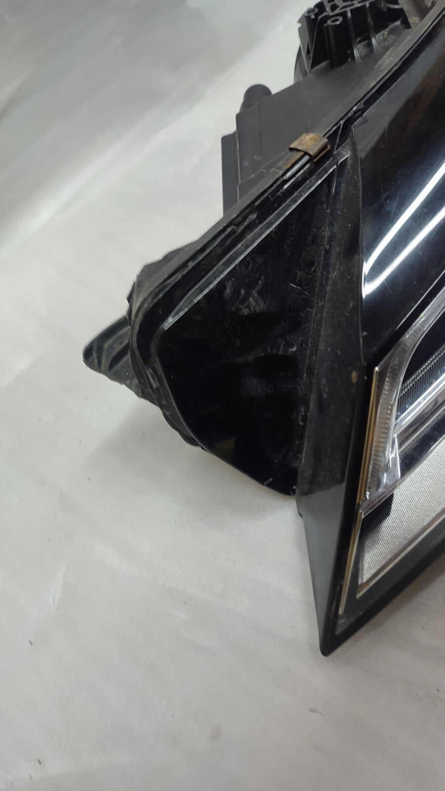 Genuine Audi TT 8s Xenon LED Left Passenger Headlight 8S0941005G