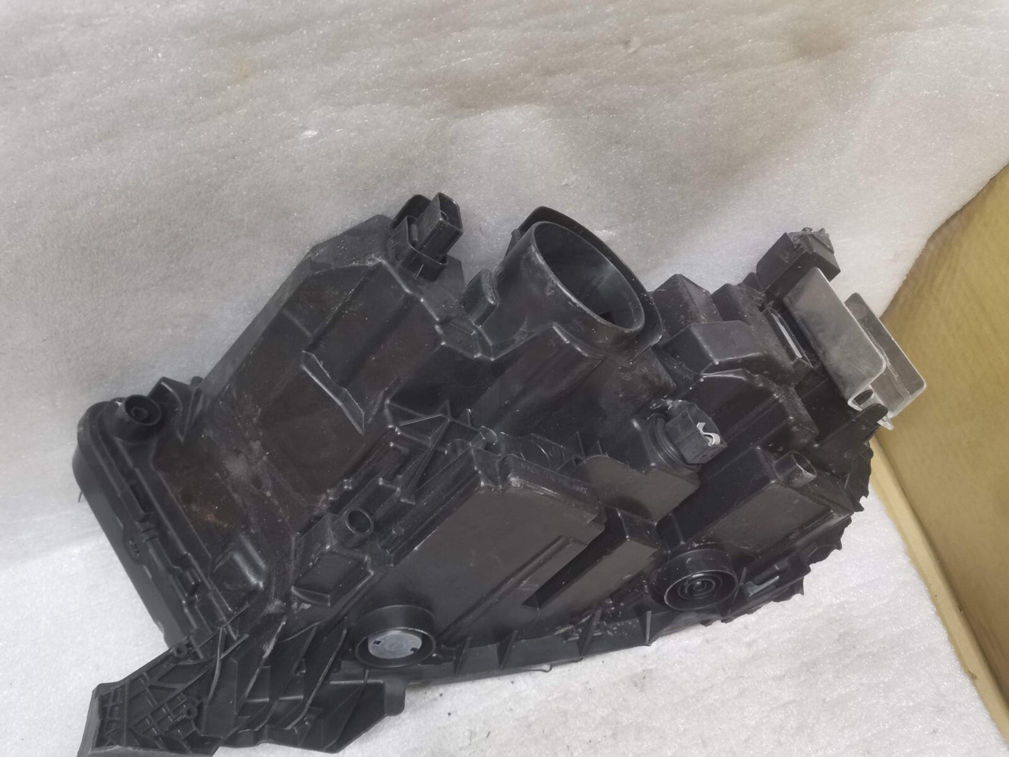 VAUXHALL MOKKA B 2020+ HEADLIGHT O/S RIGHT HAND 9847939380 vxmo45