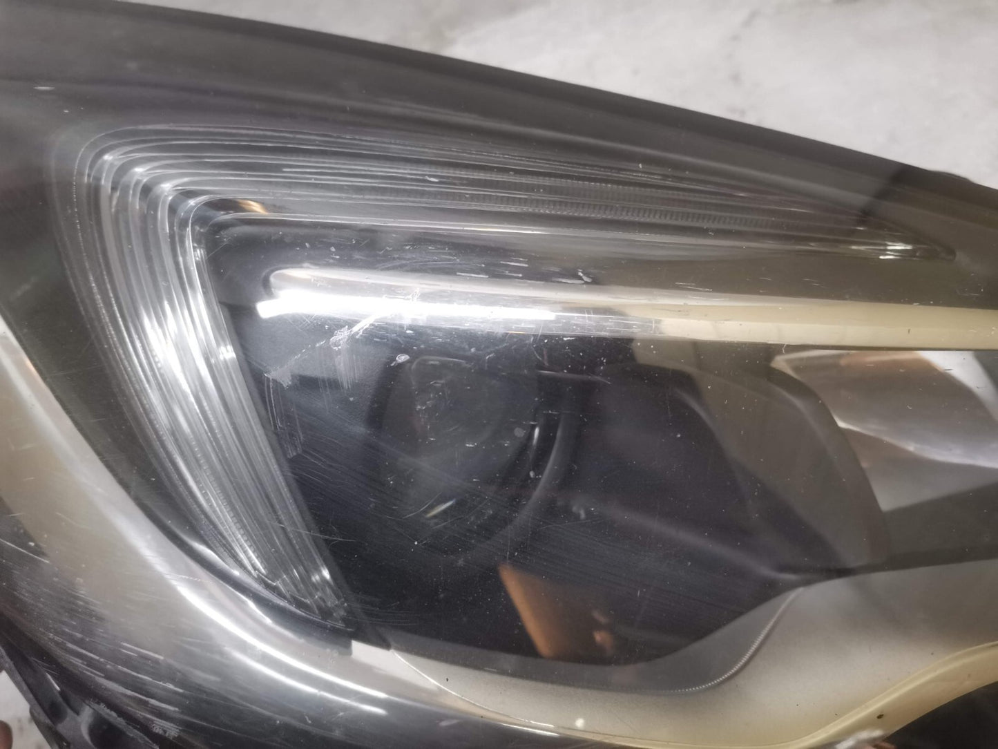 VAUXHALL ASTRA K 2015 2016 2017 2018 2019 DRIVER SIDE HEADLIGHT 39047201 vxak60