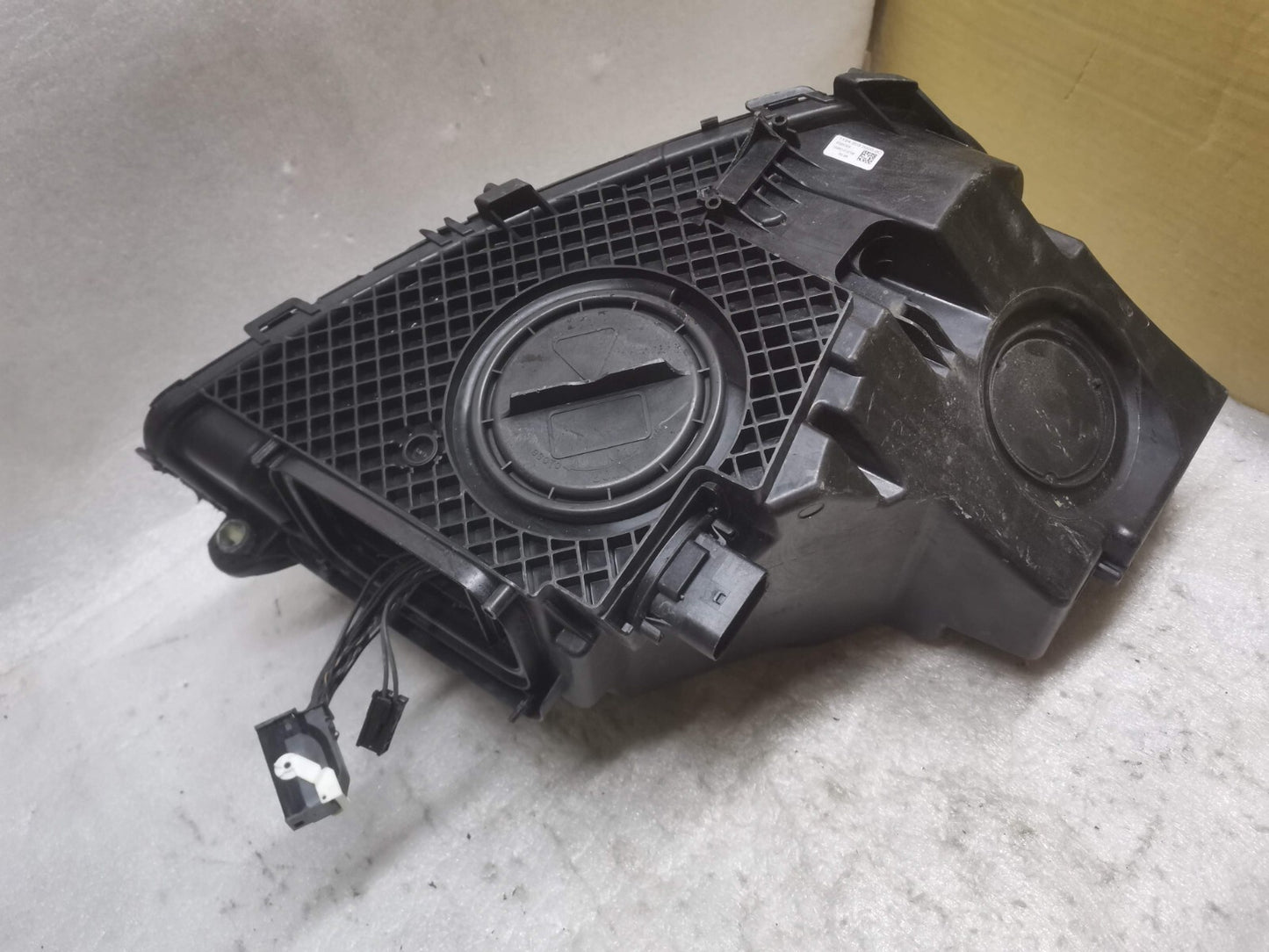 MERCEDES GLC W253 X253 PASSENGER SIDE HEADLIGHT 2019-21 A2539067101 m25349