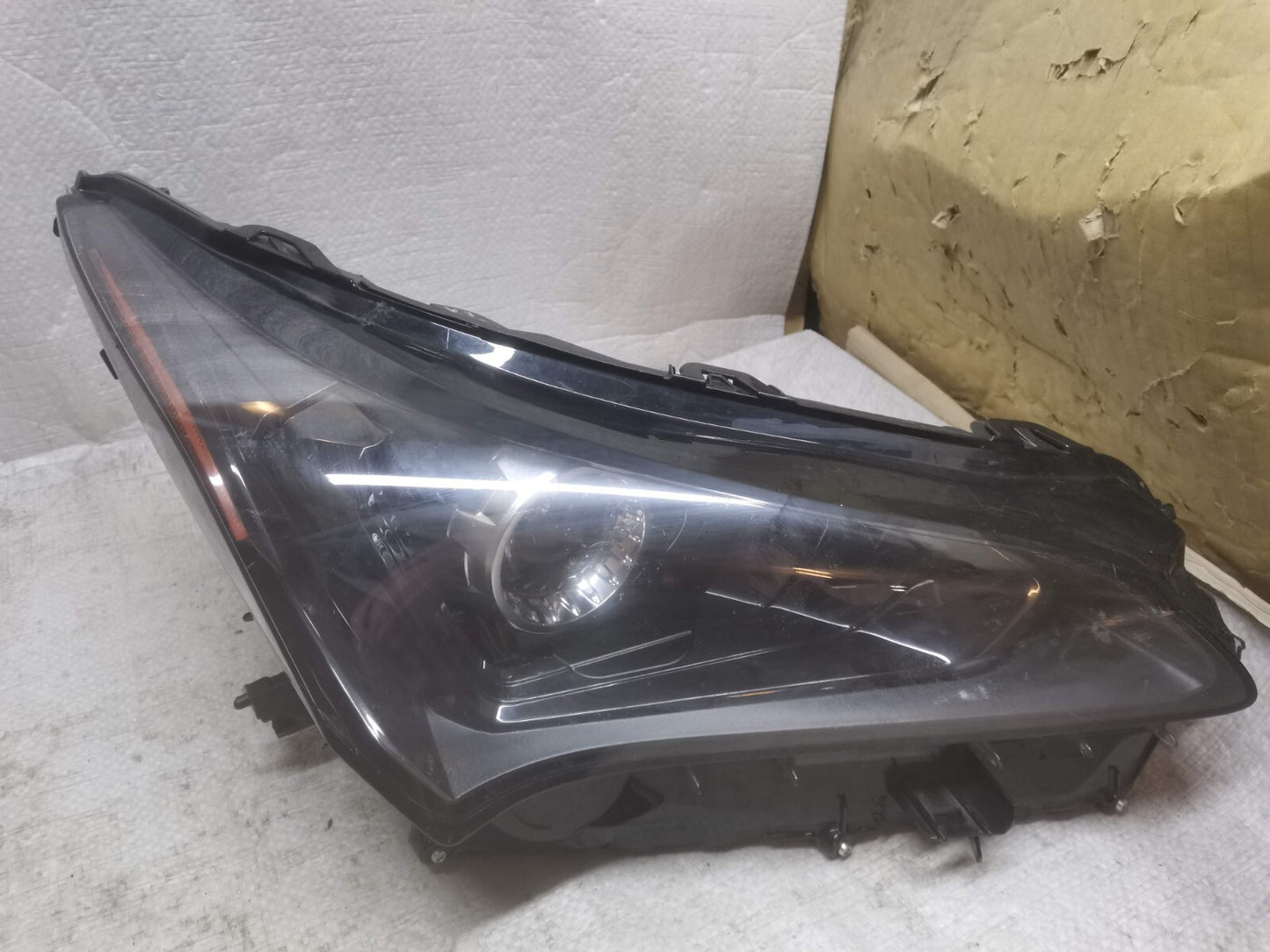 LEXUS NX nx300h O/S RIGHT 2014-19DRIVER SIDE LED HEADLIGHT 81145-78070 lenx4