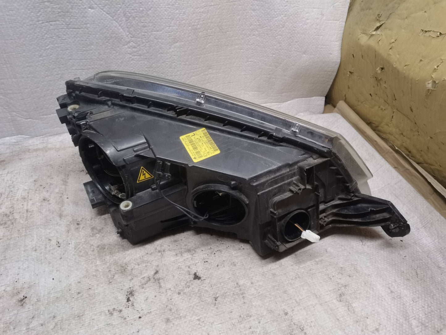 SKODA YETI 2013-17 NEARSIDE LEFT XENON LED HEADLIGHT GENUINE 5L2941015C skye39