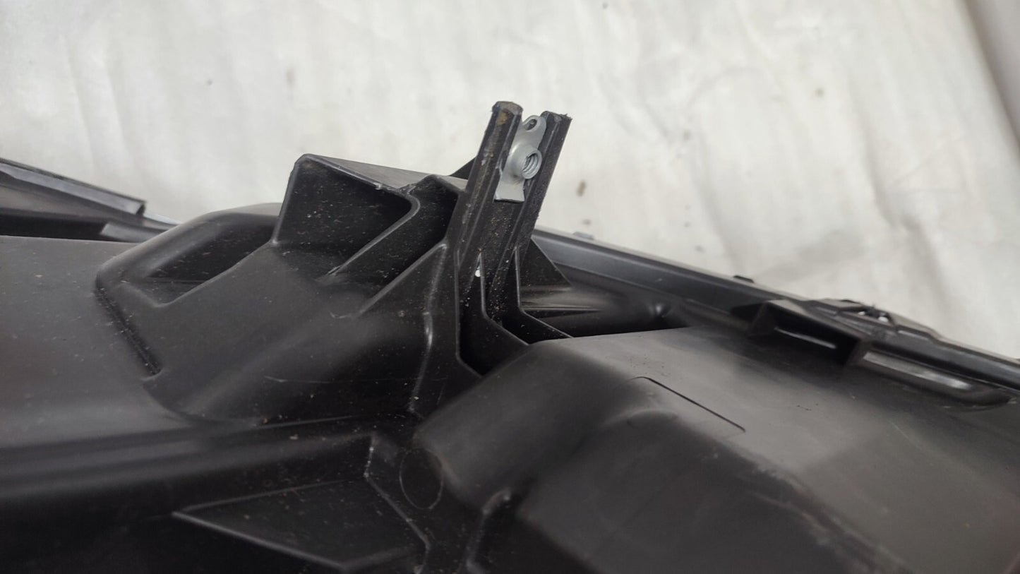 NISSAN QASHQAI J12 FRONT RIGHT SIDE HEADLIGHT 1008D02F LED VERSION 2021+ ni52