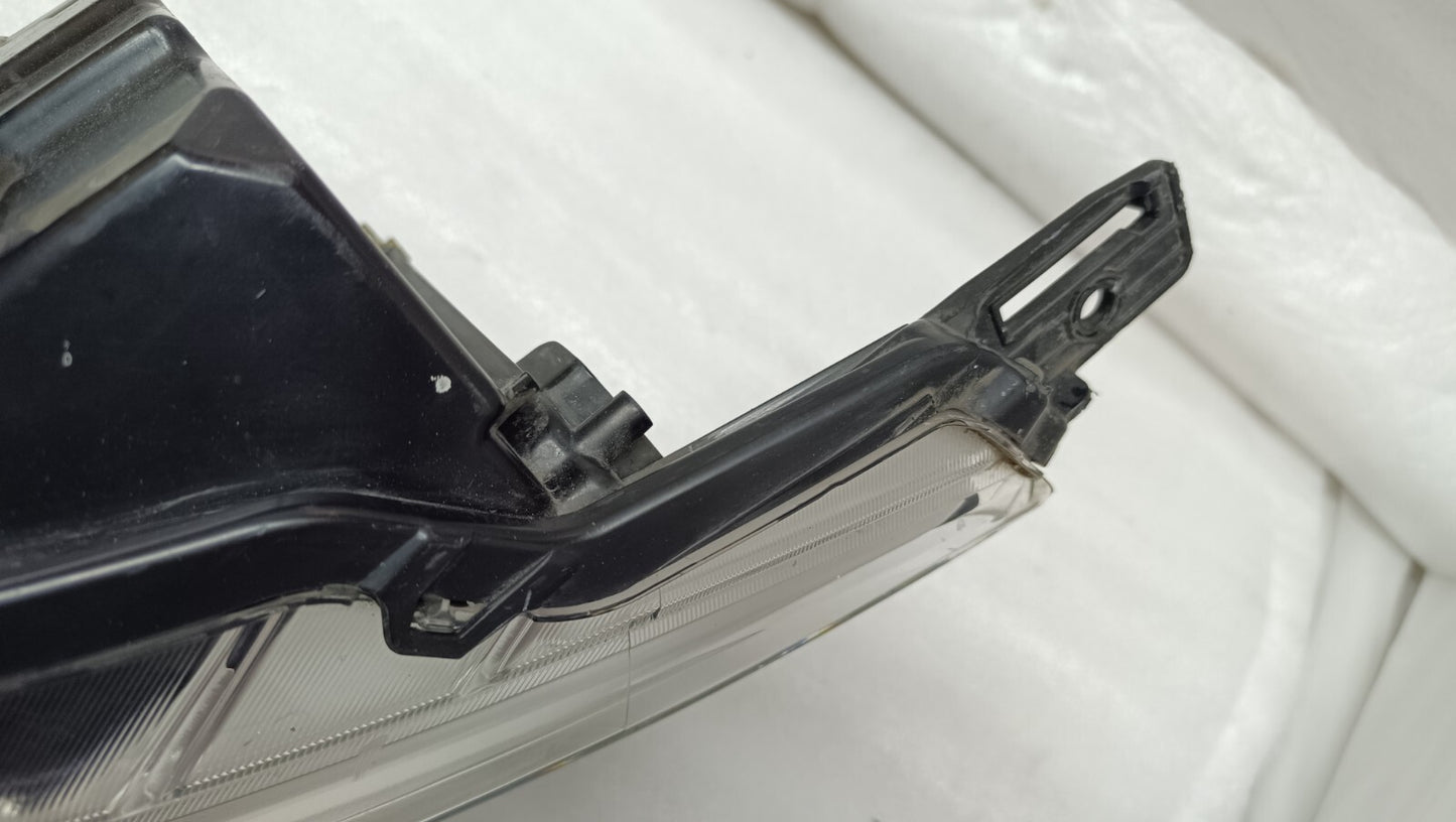 NISSAN QASHQAI Mk2 (J11) Left Passenger Side Front Headlight LED 100-18016 ni68