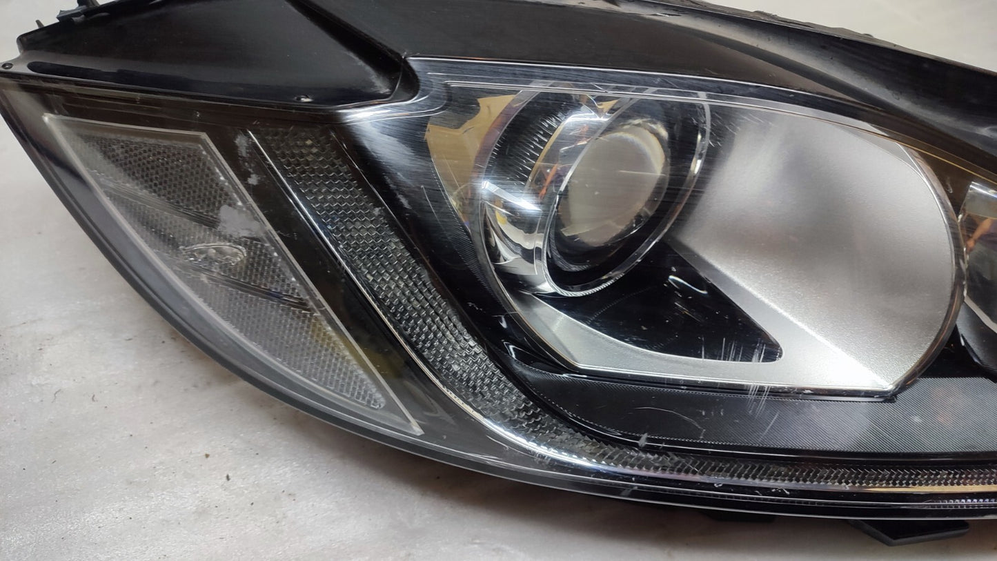JAGUAR XF X260 F PACE X761 HEADLIGHT DRIVER SIDE RIGHT GX63-13W029-DF jlr46