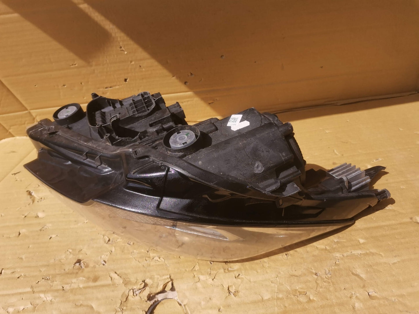 VAUXHALL CROSSLAND 2017-2021 DRIVER SIDE LED HEADLIGHT 39153541 vxcx44