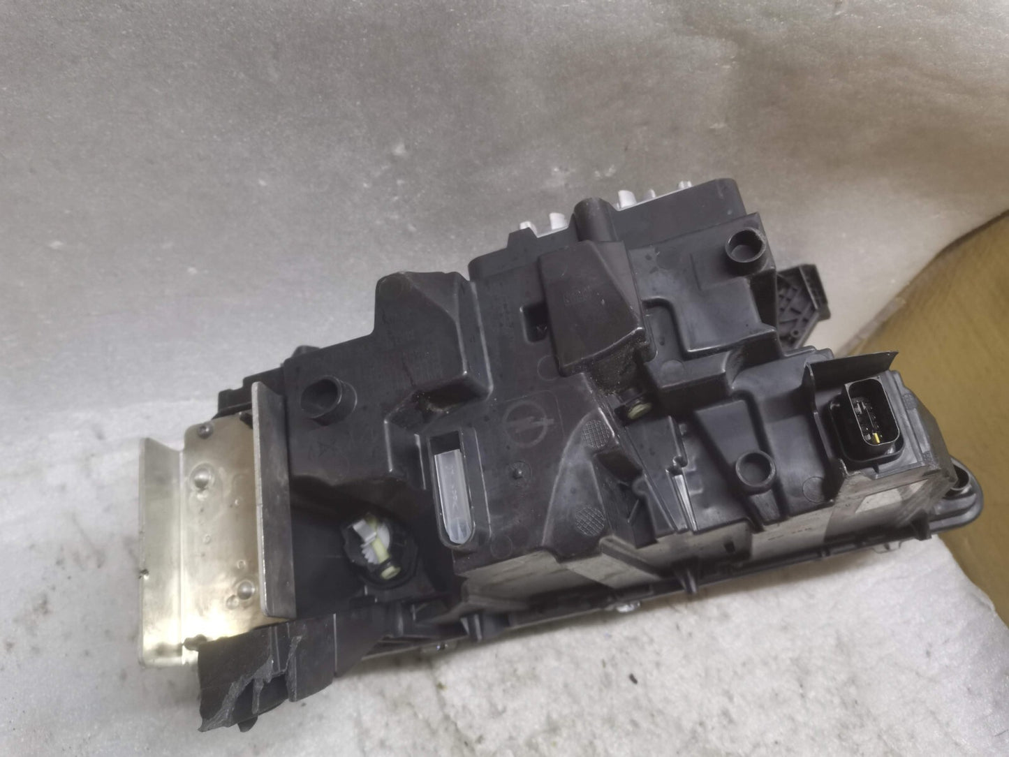 VAUXHALL MOKKA 2020-ON RIGHT DRIVER SIDE LED HEADLIGHT GENUINE 9834029980 vxmo58