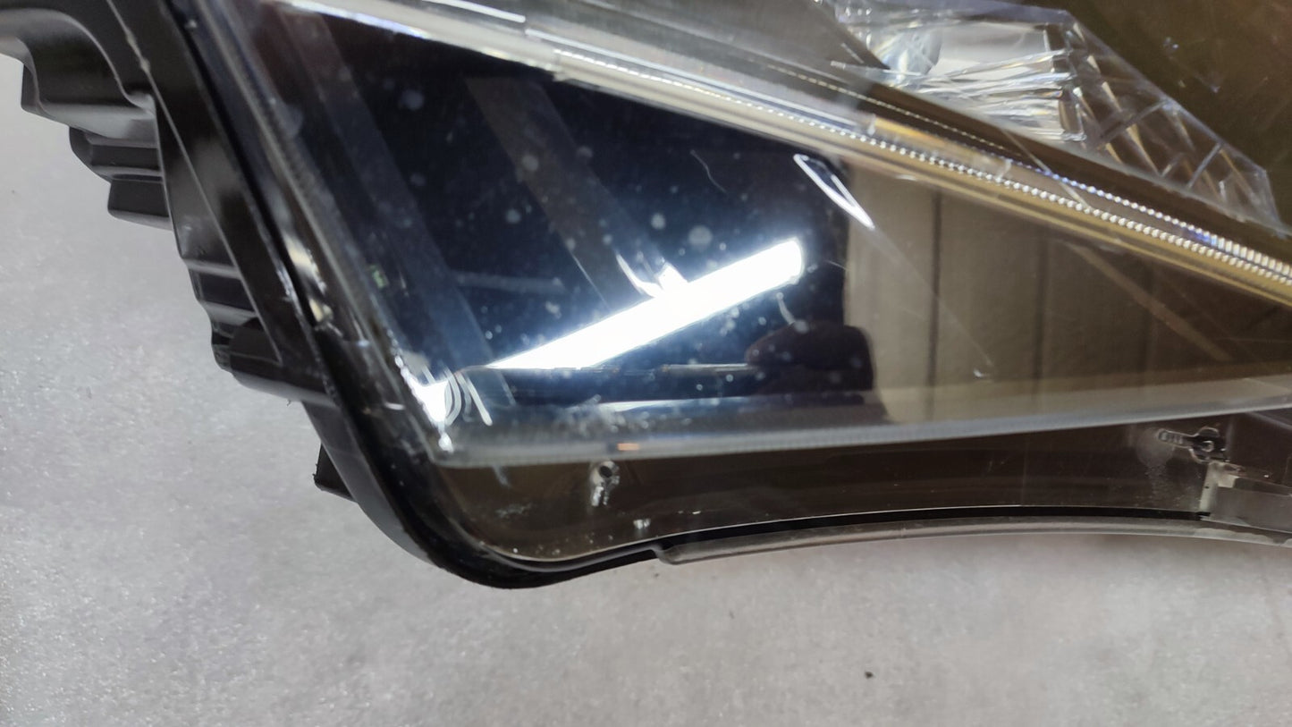 Skoda Superb 2015+ Xenon LED Driver Side Right O/S Headlight 3v2941016a sksp80