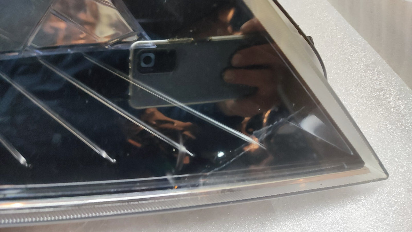 Skoda Superb 2015+ Xenon LED Driver Side Right O/S Headlight 3v2941016a sksp80