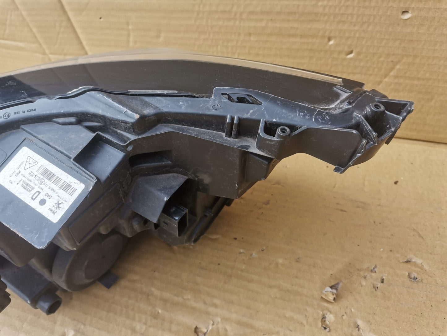 PEUGEOT 208 2019+ GENUINE DRIVERS RH FULL LED HEAD LIGHT 90200110 psa17