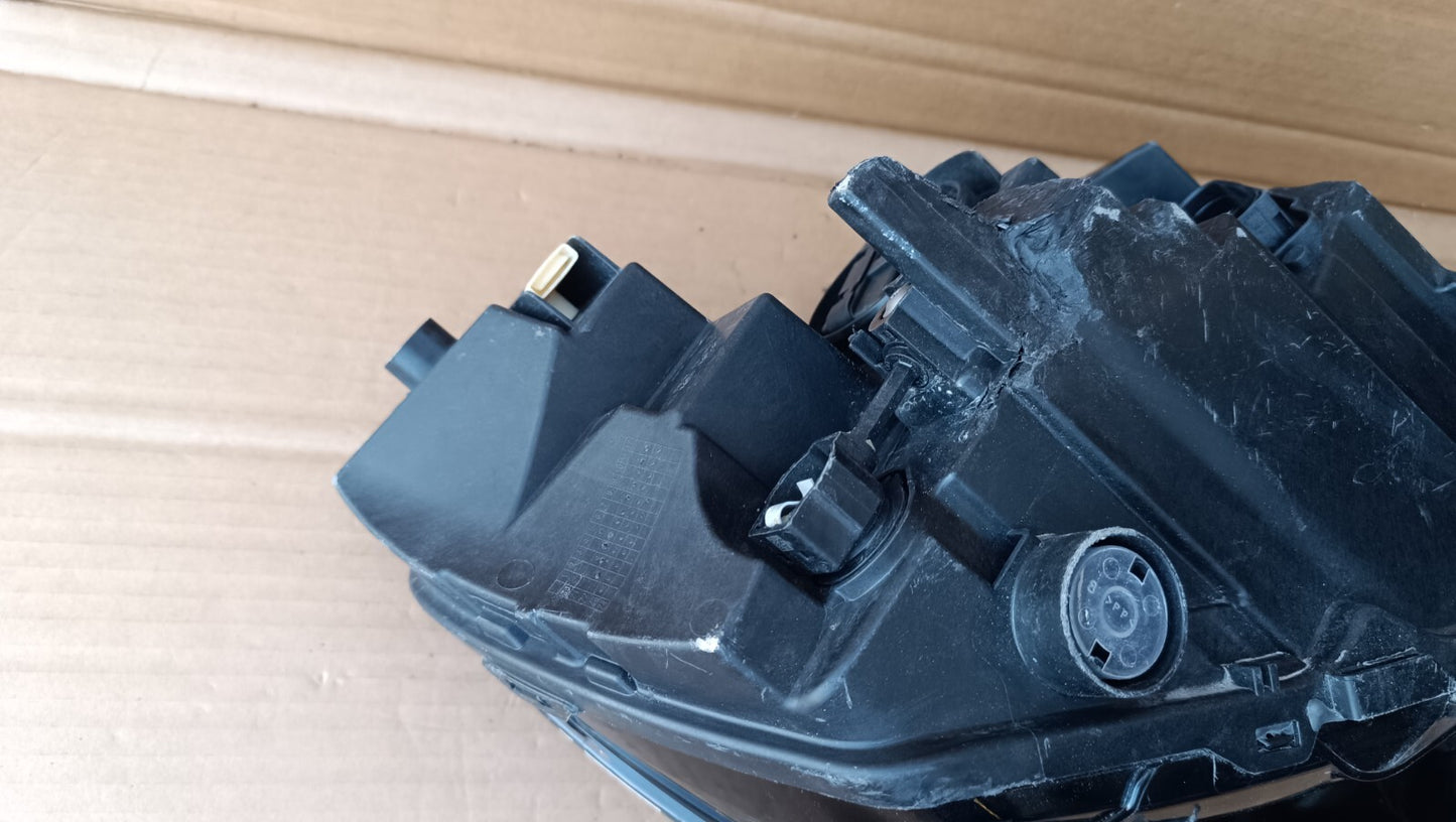 Skoda Fabia Mk4 5 Door 2025+ Headlight passenger Side SK100