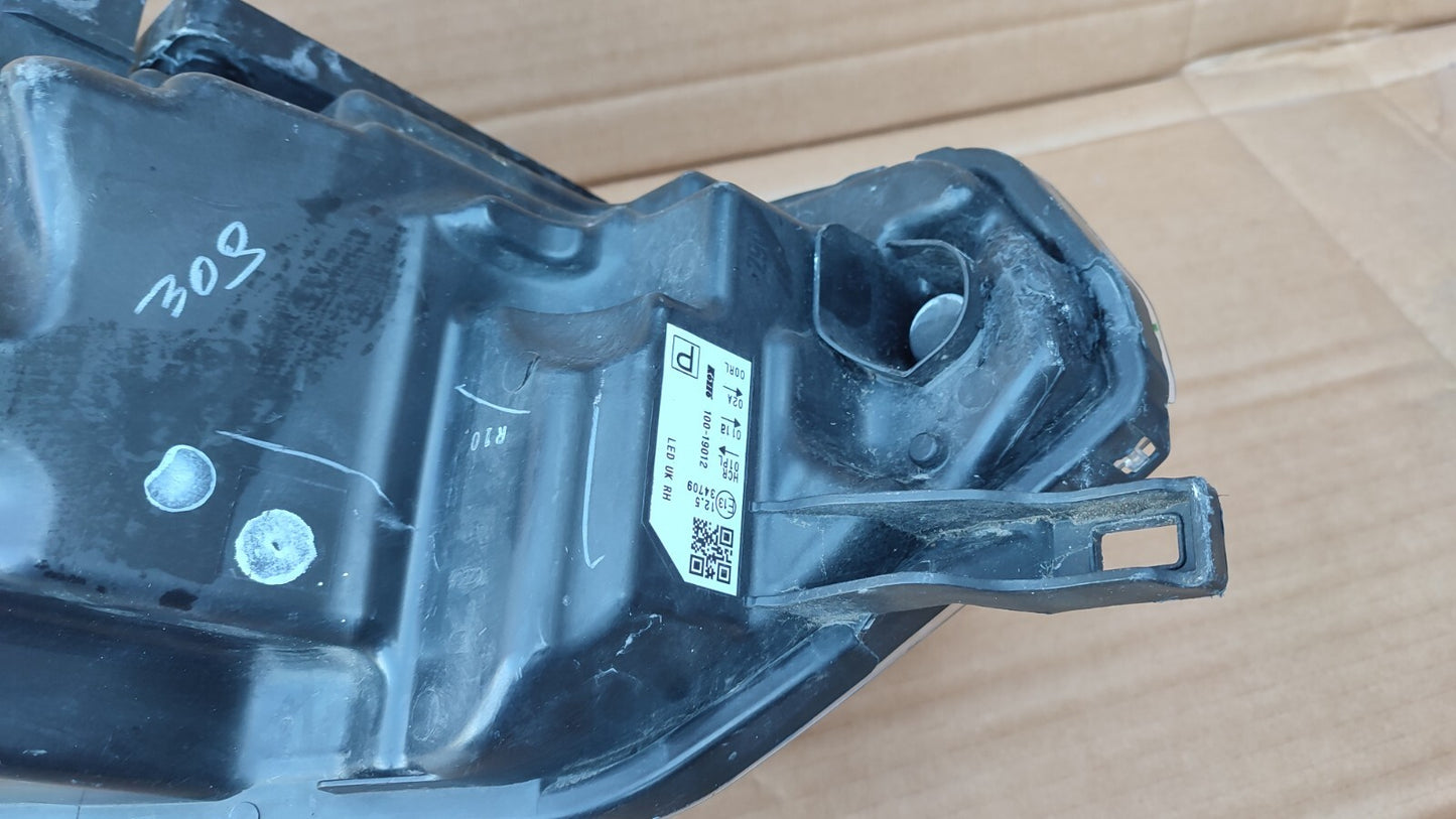 NISSAN QASHQAI HEADLIGHT 2017+ FULL LED RIGHT DRIVER SIDE O/S 100-19012 niqa58