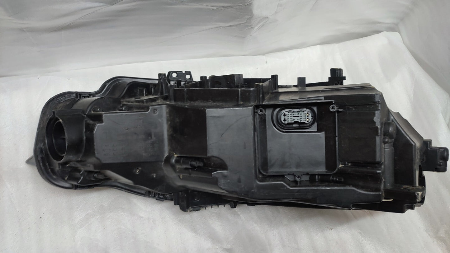 AUDI A4 S4 B9.5  FULL LED HEADLIGHT PASSENGER SIDE  8W0941033E GENUINE a164
