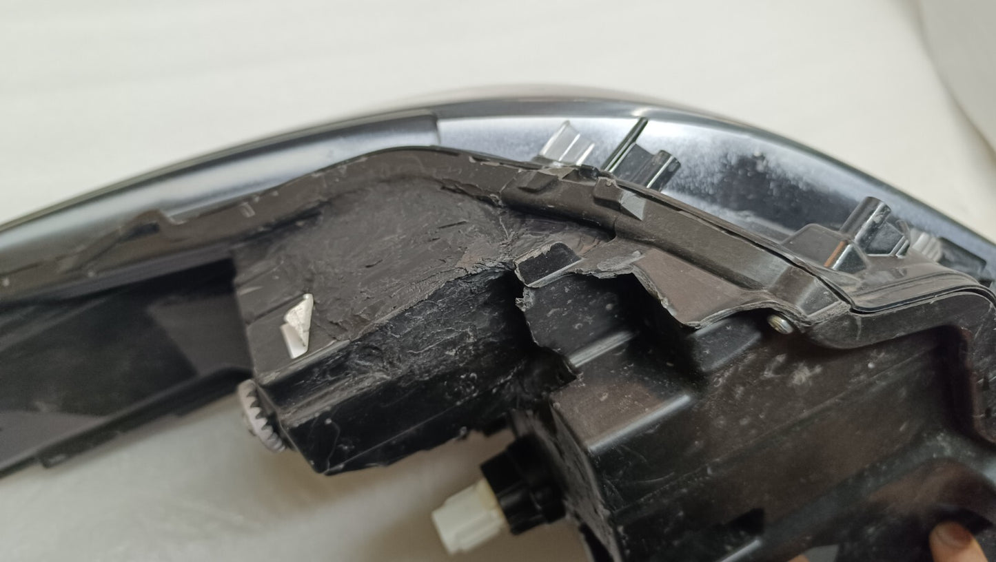 TOYOTA CHR CH-R GENUINE  FULL LED  DRIVER SIDE HEADLIGHT P/N 81110-F4210-00 to57