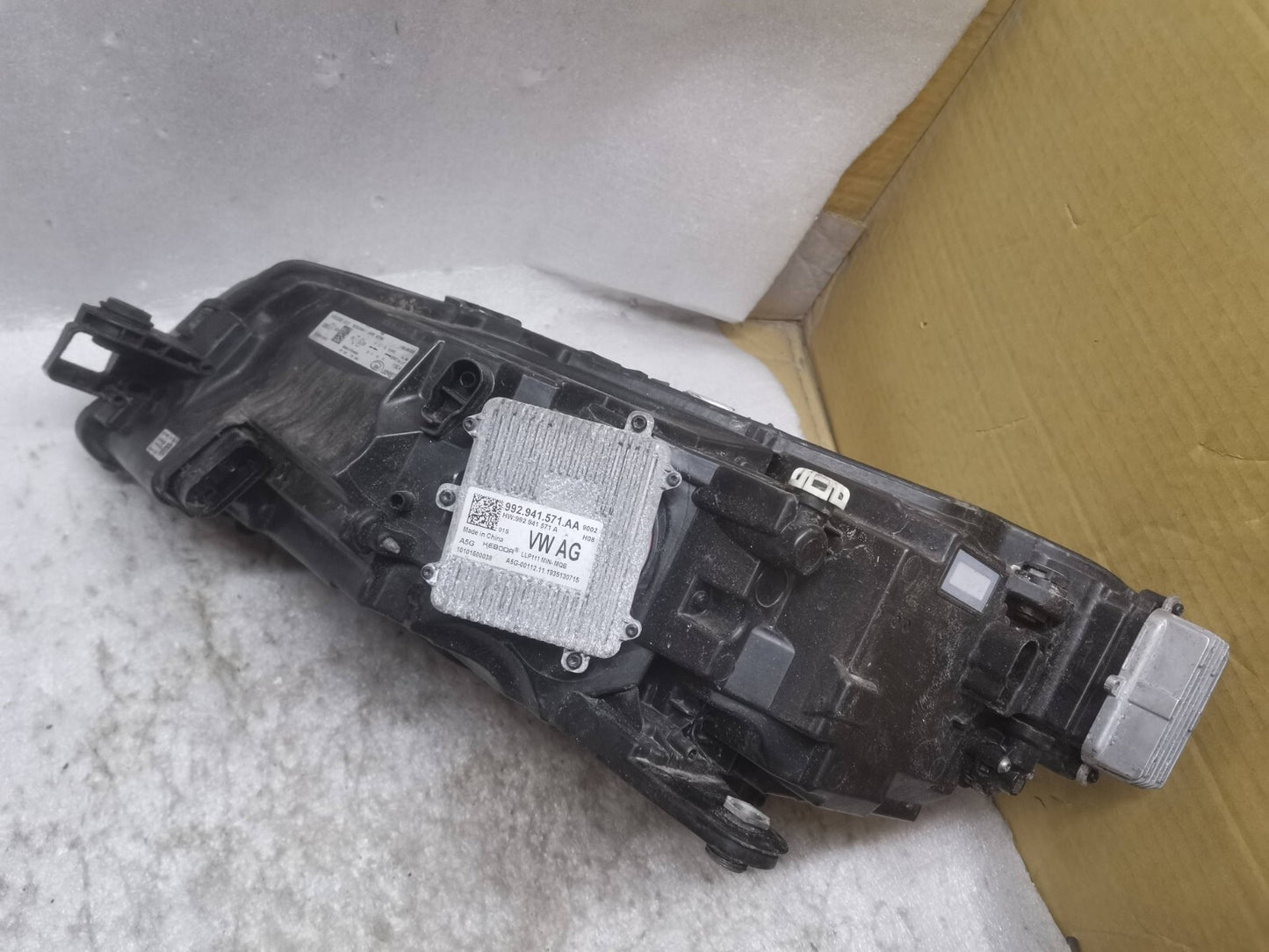 SKODA SUPERB MK3 FACELIFT CRYSTAL LED HEADLIGHT 2018-21 DRIVER O/S 3V2941016D 76