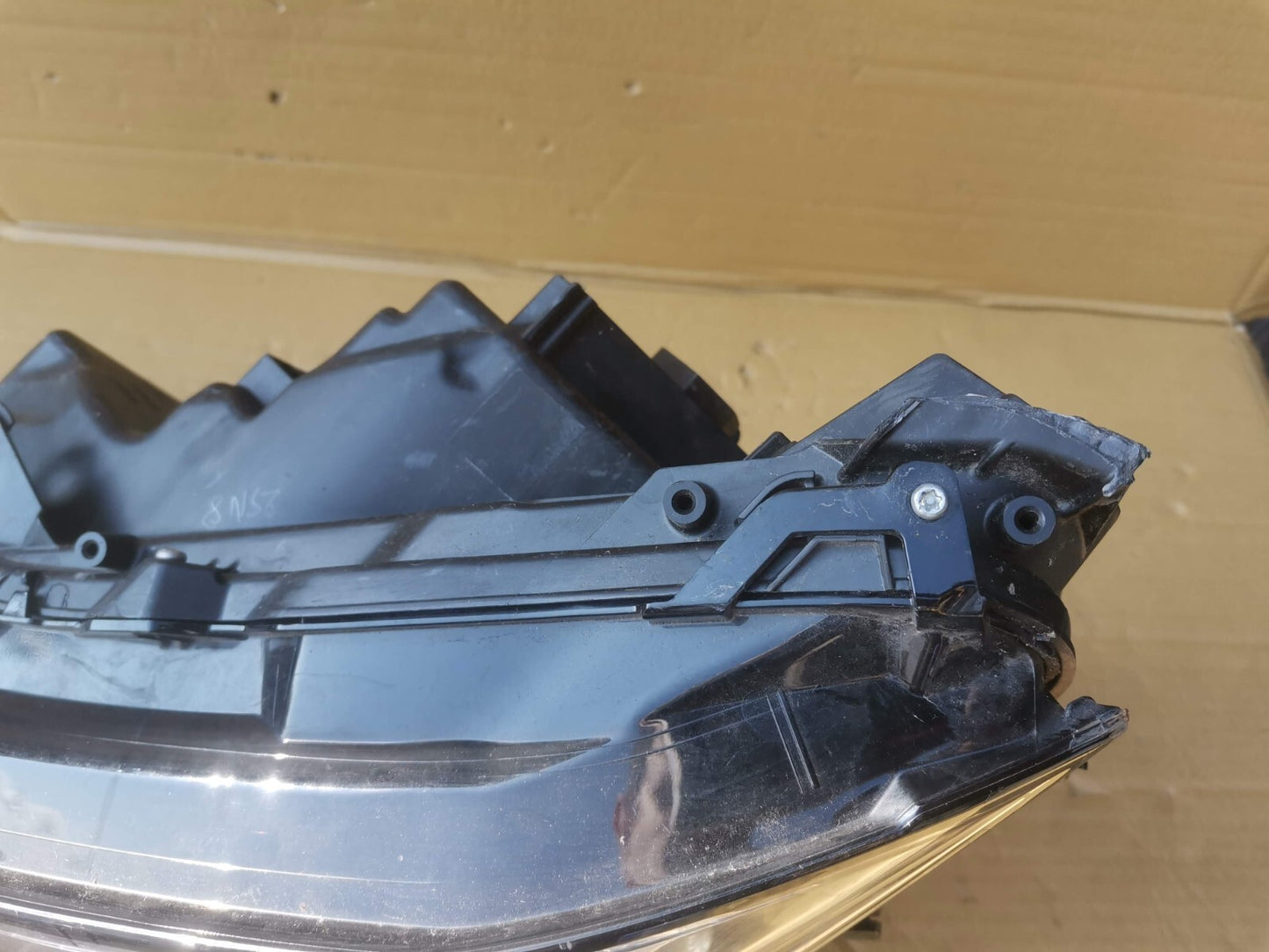 Lexus UX 200 250h LEFT PASSENGER Side Triple Beam LED Headlight 2019-22 leux9