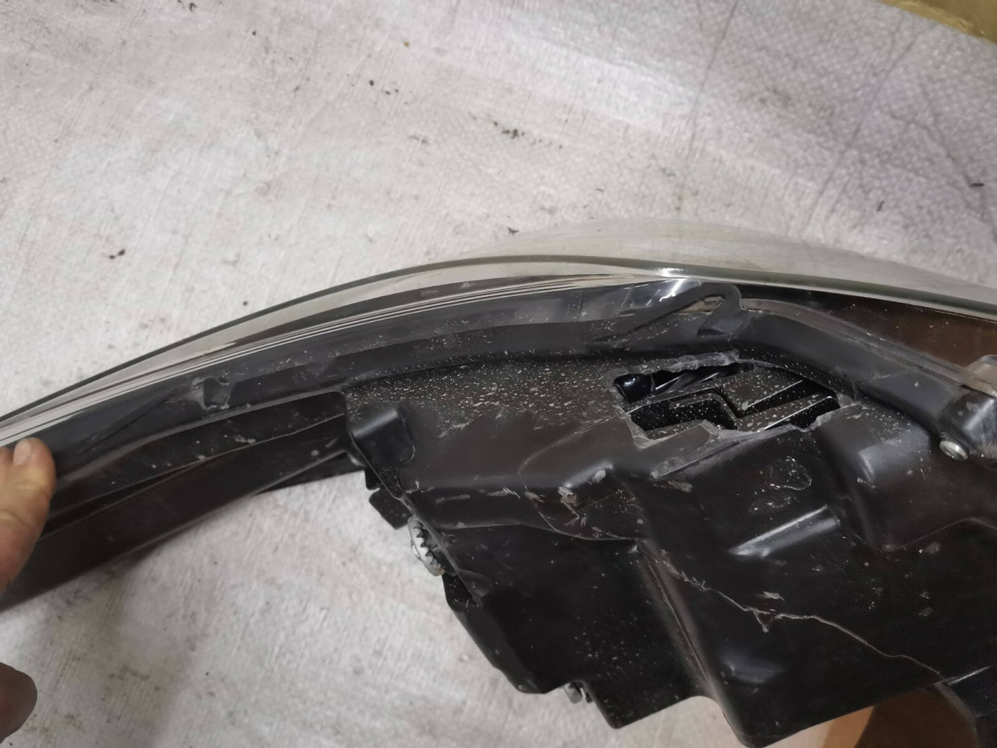 TOYOTA C-HR Right DRIVER SIDE LED HEADLIGHT 81110-F4061-00 2016-19 toch2