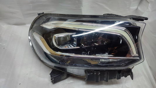 Mercedes Benz X Class Driver Side Xenon Headlamp A4709061300 2017-2020 m40797