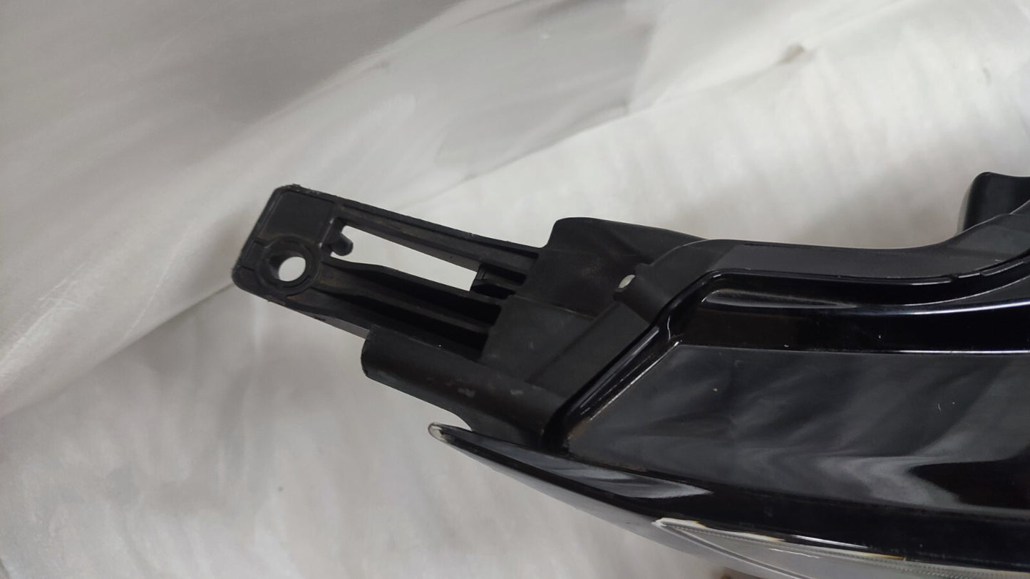 NISSAN QASHQAI J12 FRONT RIGHT SIDE HEADLIGHT 1008D02F LED VERSION 2021+ ni52