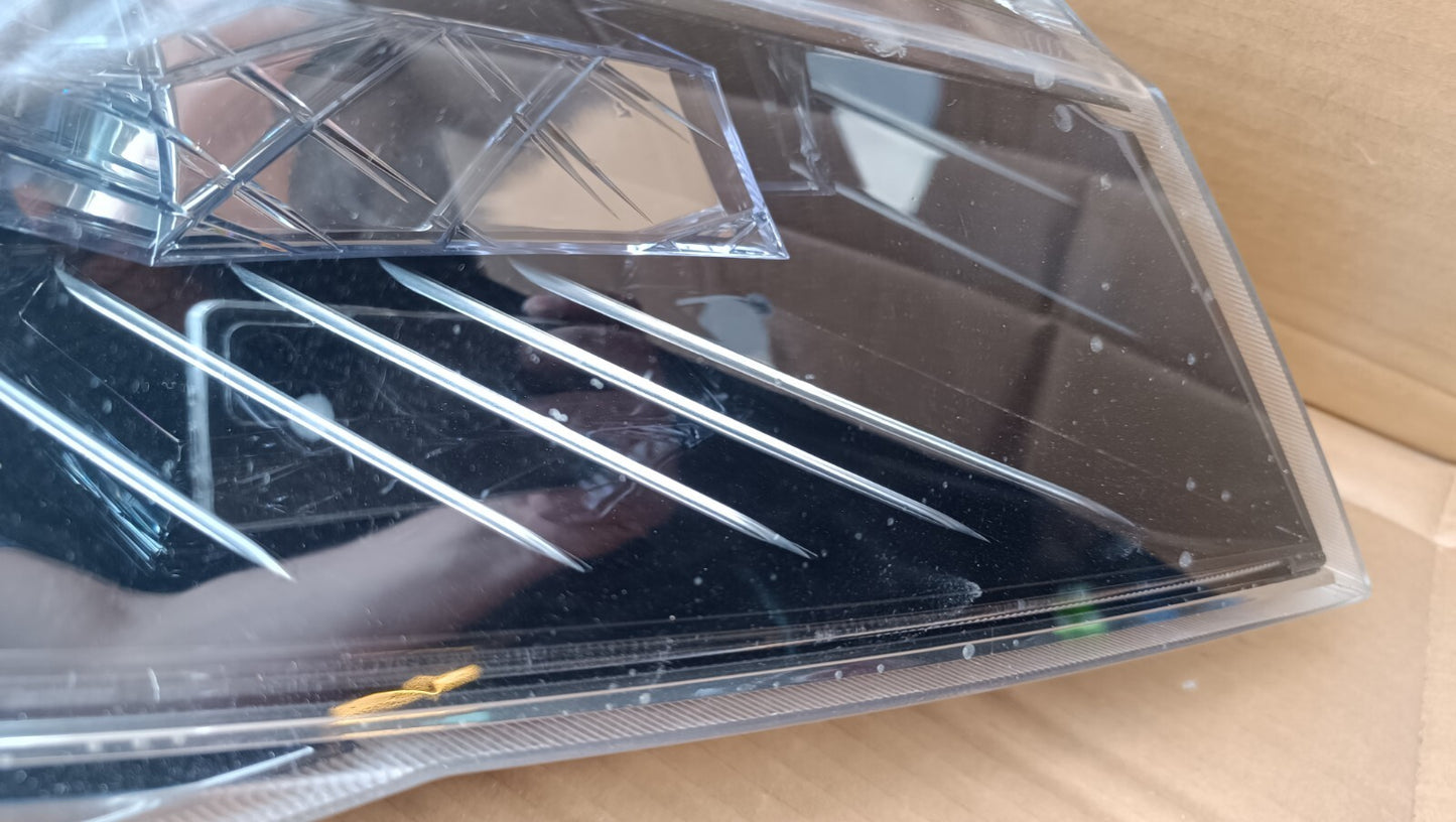 Skoda Superb 2015+ Xenon LED Driver Side Right O/S Headlight 3v2941016a sksp99