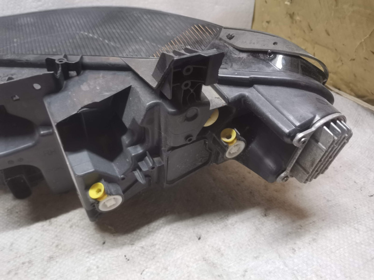 VOLKSWAGEN ID3 2021 HEADLIGHT RIGHT SIDE 10C941036A vwid84