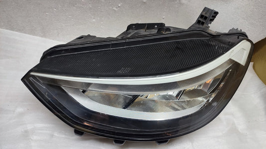 Volkswagen ID.3 E11 Front Left Headlight 10C941005A vwid154