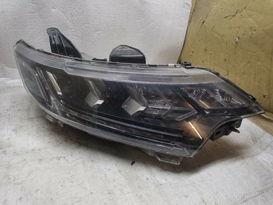MITSUBISHI OUTLANDER Xenon LED HEADLIGHT Right Side OSF ECM92122E20 2018 miou1