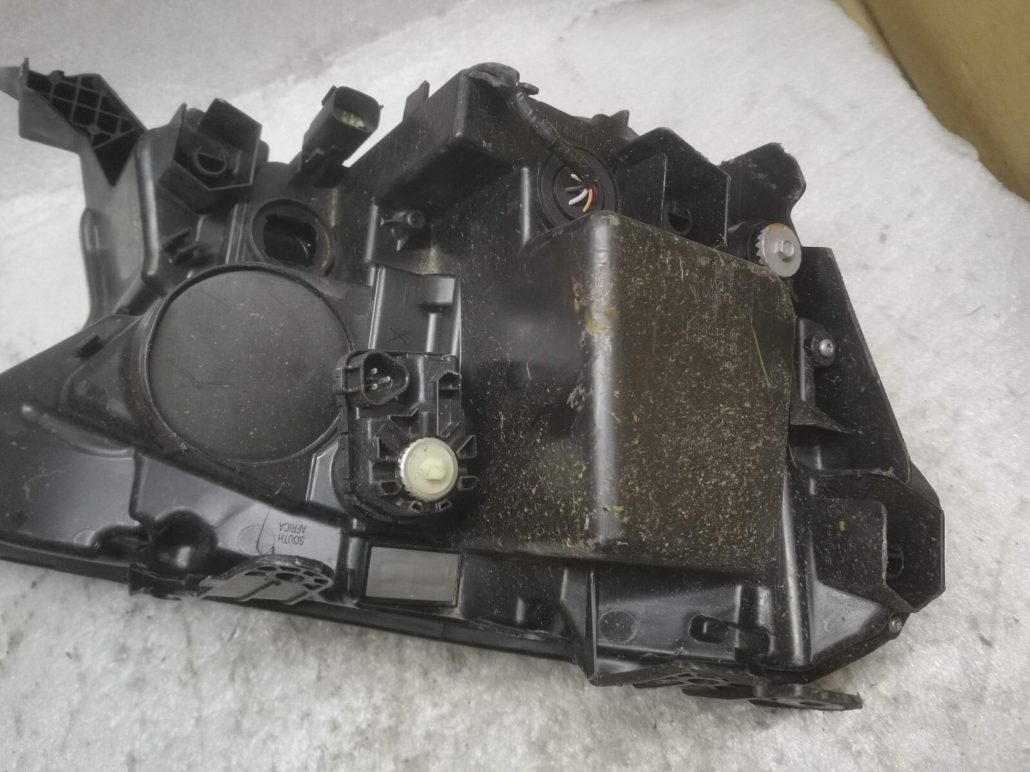 Genuine Ford Ranger Wildtrak N/S Passenger Headlight JB3B13E015AA 2019-2021 fo24