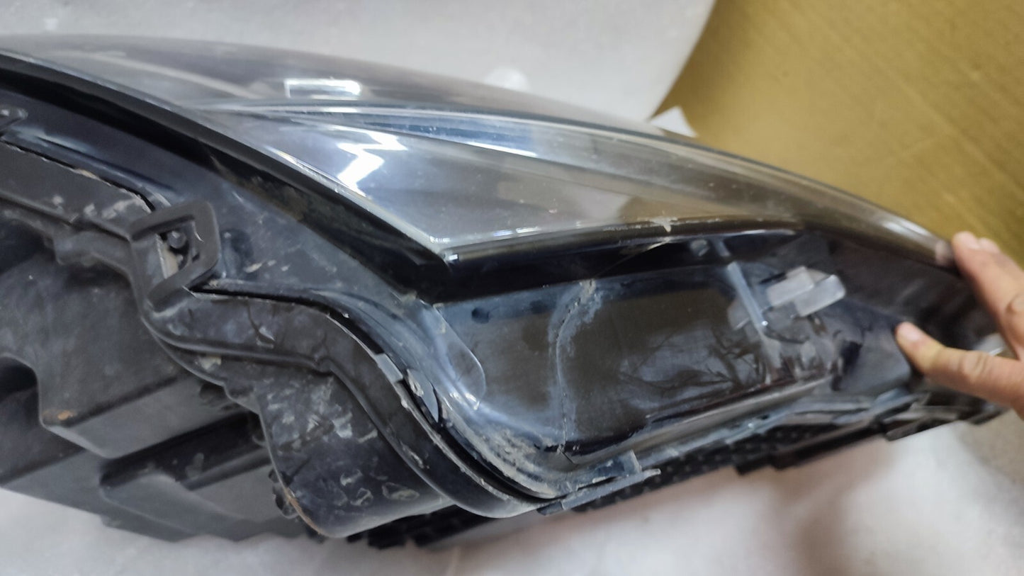 SKODA SUPERB MK3 FACELIFT CRYSTAL LED HEADLIGHT 2018-21 DRIVER O/S 3V2941016D 90