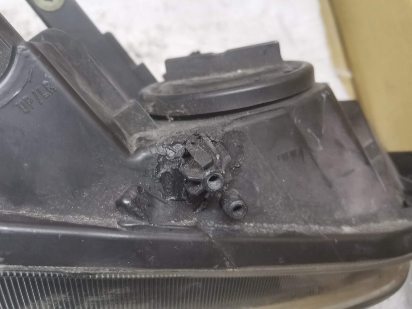 Vauxhall Astra J Driver Side (LH) Headlight Silver Insert 13253657 vxaj71