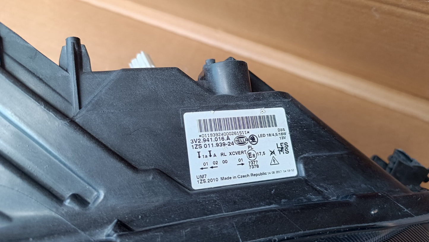 Skoda Superb 2015+ Xenon LED Driver Side Right O/S Headlight 3v2941016a sksp99