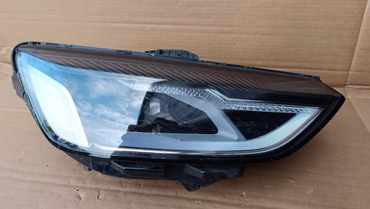 AUDI A4 RIGHT DRIVERS HEADLIGHT B9 LED HEADLAMP 2019 - 2022 8W0941012A au183