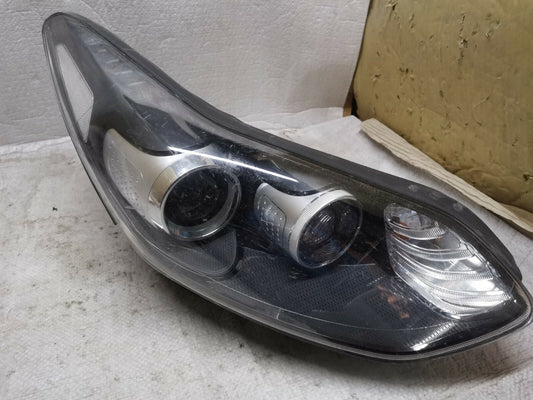 Kia Sportage 16-21 O/S Drivers Halogen Headlight Lamp 92102-F1040 kisp2