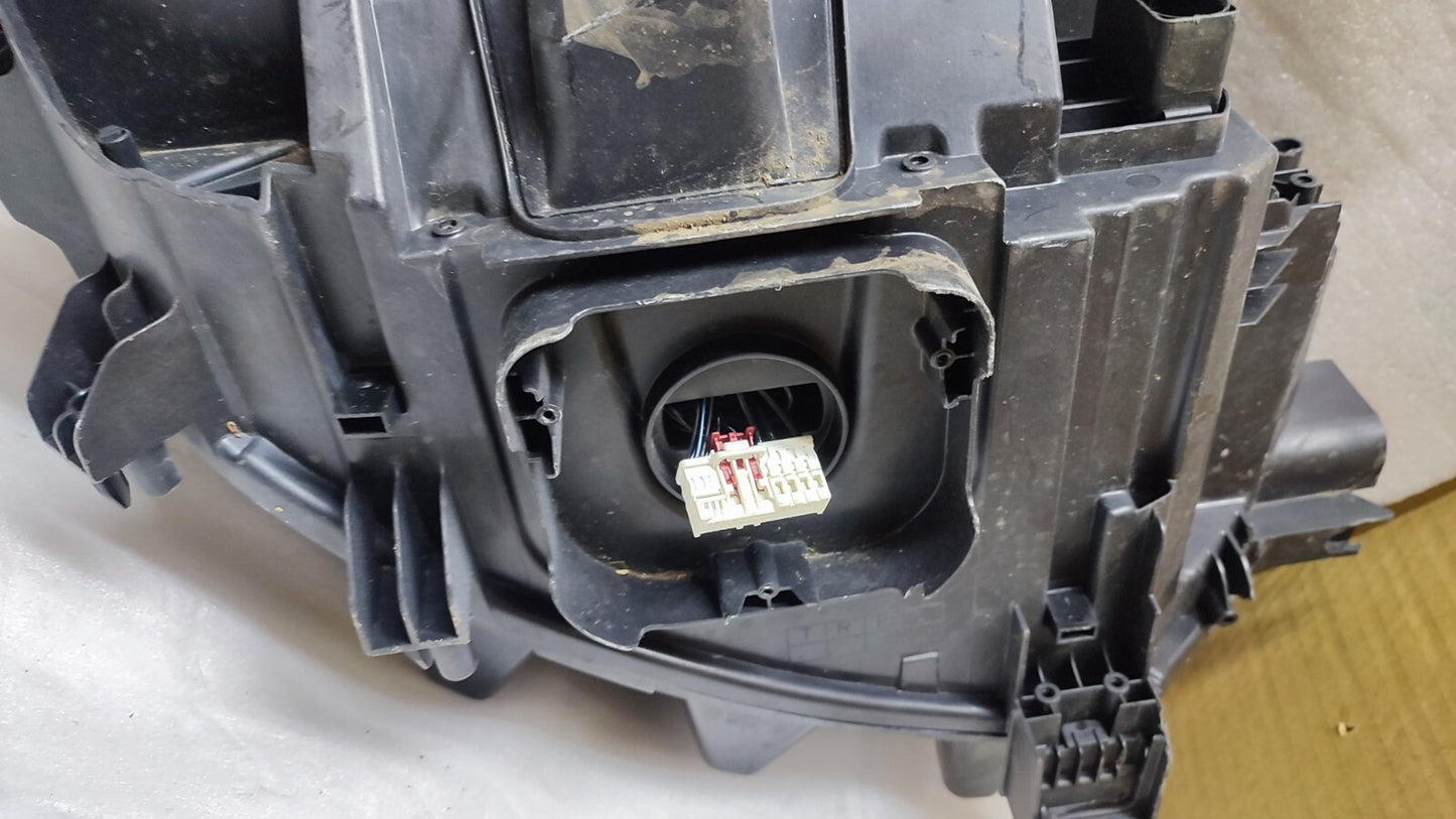 Volkswagen ID.3 E11 Front Left Headlight 10C941005A vwid154