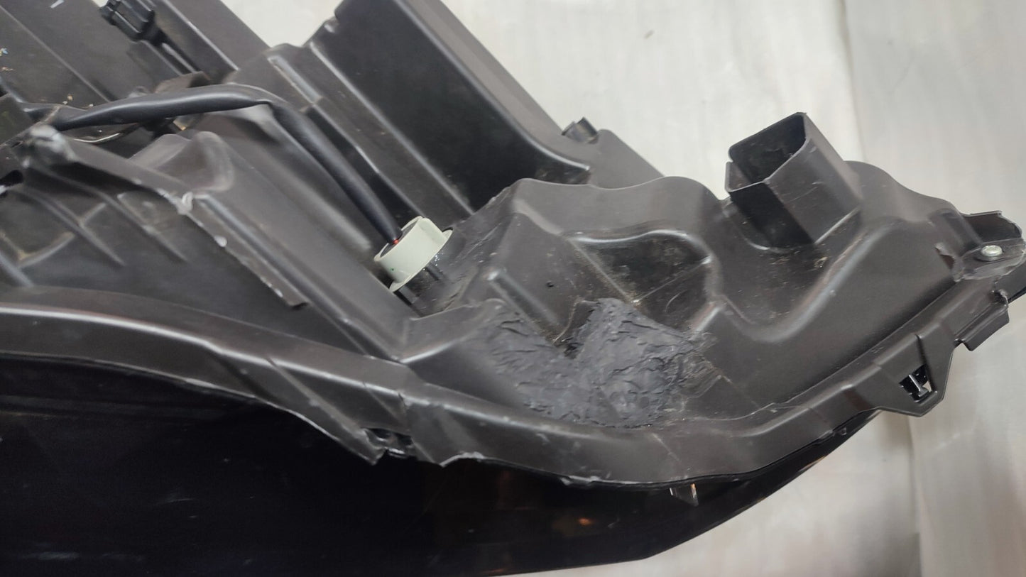 NISSAN QASHQAI J12 FRONT RIGHT SIDE HEADLIGHT 1008D02F LED VERSION 2021+ ni52