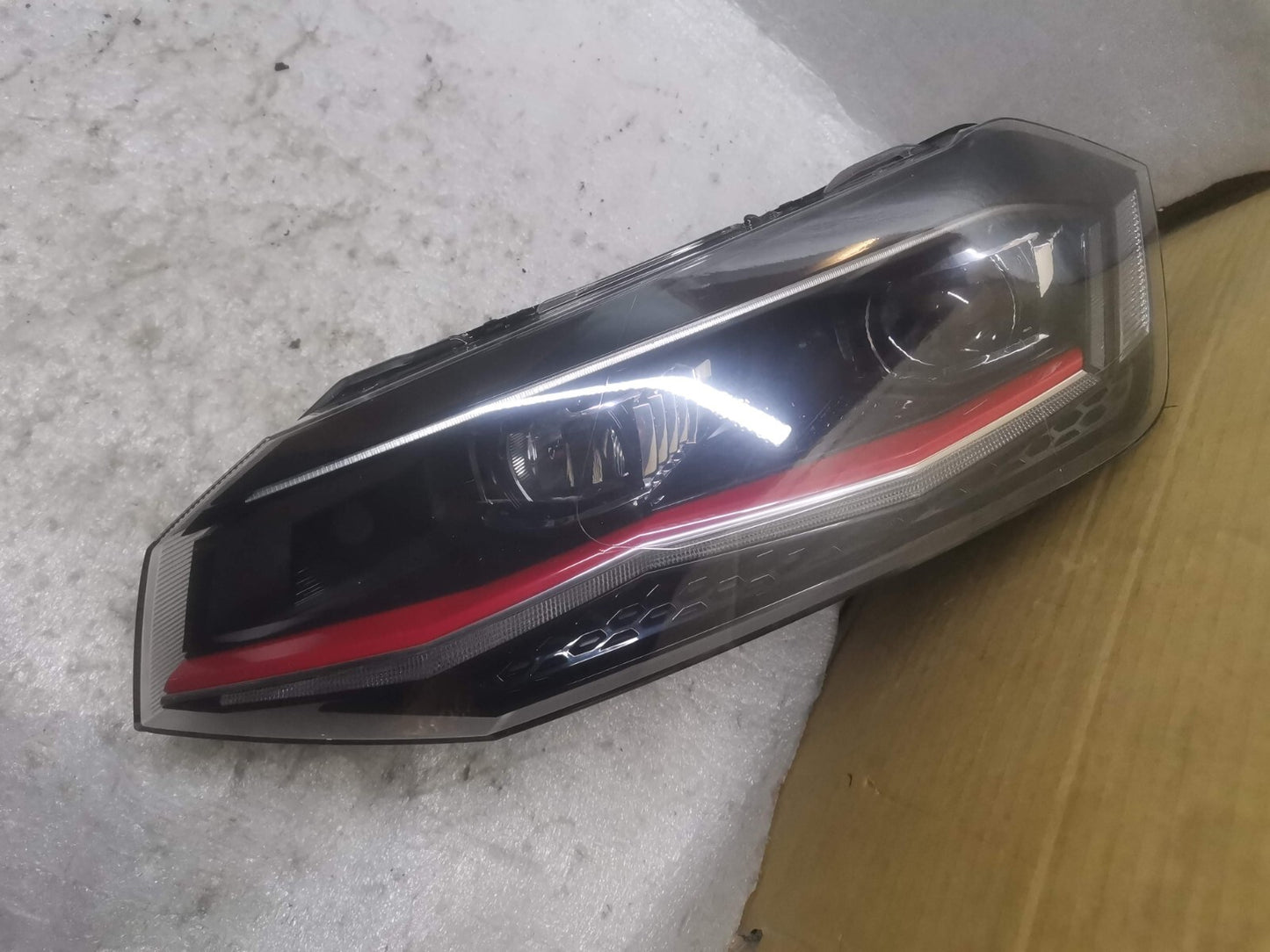 VOLKSWAGEN POLO 2018-2021 GTI + LED HEADLIGHT LEFT PASSENGER SIDE 2G2941035C