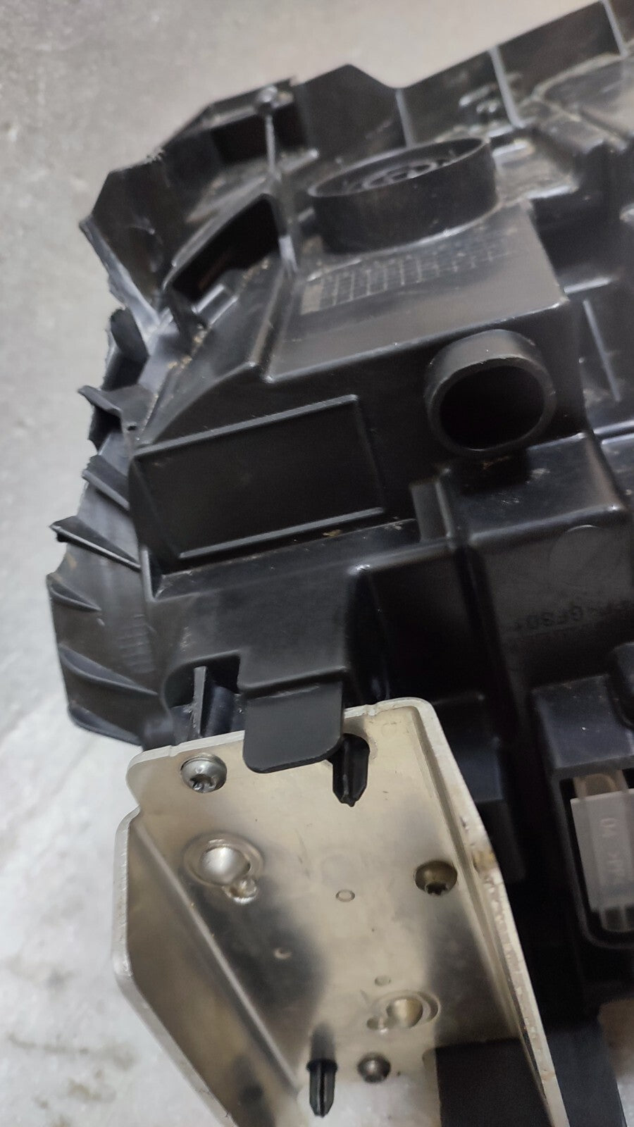 VAUXHALL MOKKA B 2020+ HEADLIGHT O/S RIGHT HAND 9847939380 vxmo84