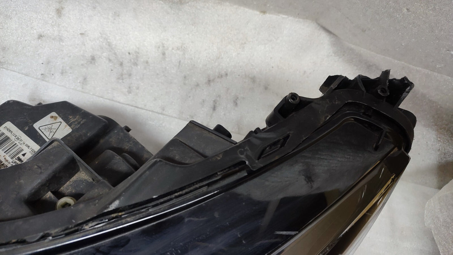 PEUGEOT 208 2020 - 2021 PASSENGER SIDE LED HEADLIGHT 9828333580 psa64