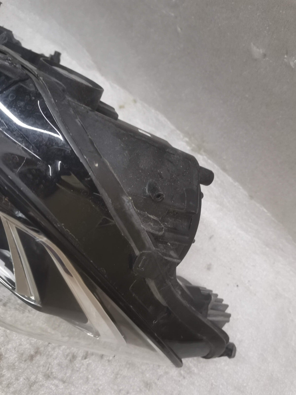 VAUXHALL CROSSLAND 2017-2021 DRIVER SIDE LED HEADLIGHT 39153541 vxcr49