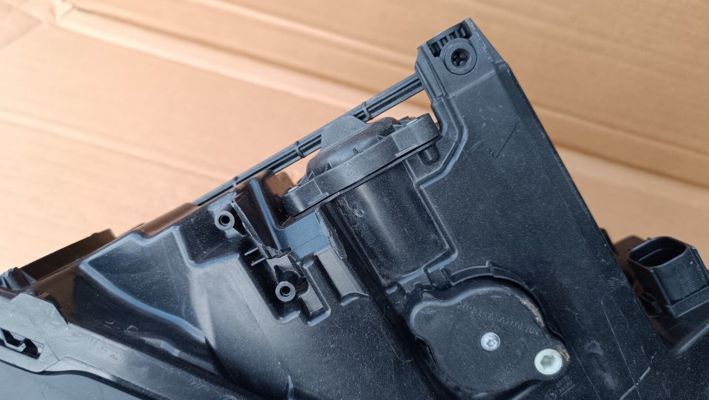 SEAT CUPRA FORMENTOR FR 2021 OFFSIDE DRIVER SIDE FRONT HEADLIGHT 5FH941008F se84