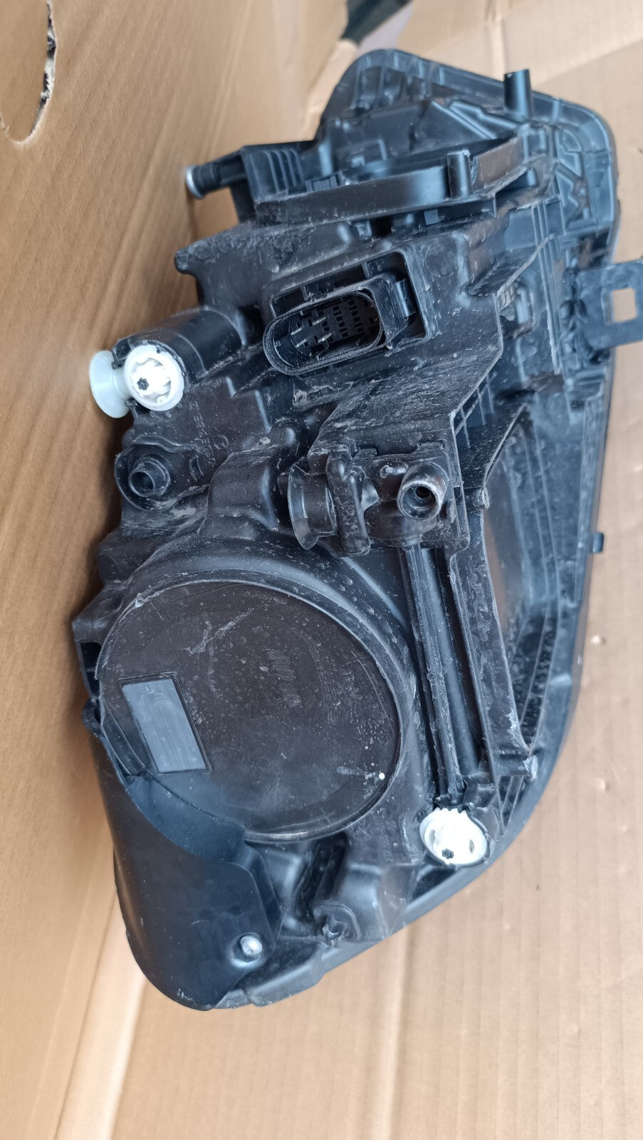 MERCEDES-BENZ W177 A-CLASS PASSENGER SIDE HEADLIGHT A1779064903 2018-2022 m109