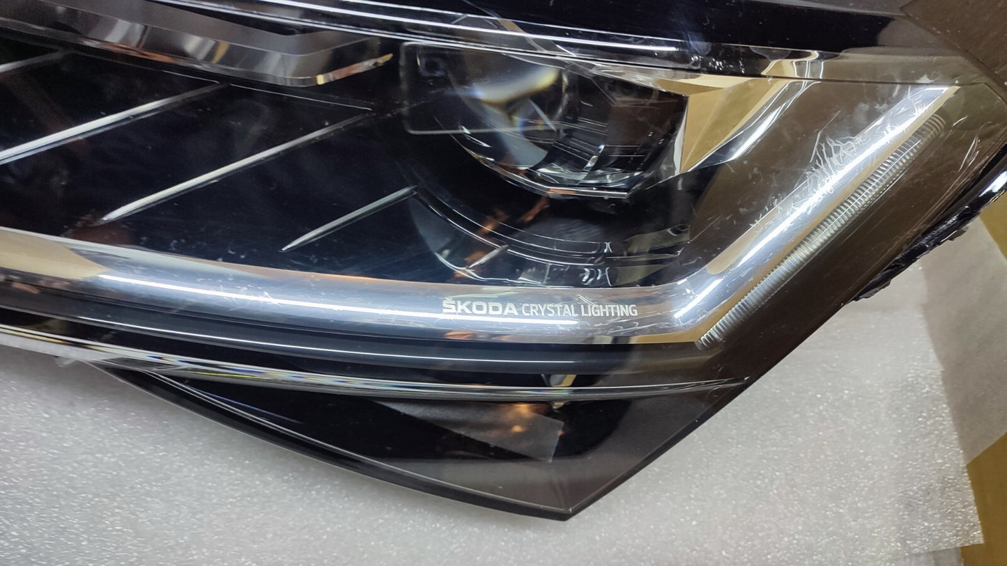 SKODA SUPERB LED HEADLAMP LEFT  FACELIFT MK3  2019-2023 3V2941015D sk93