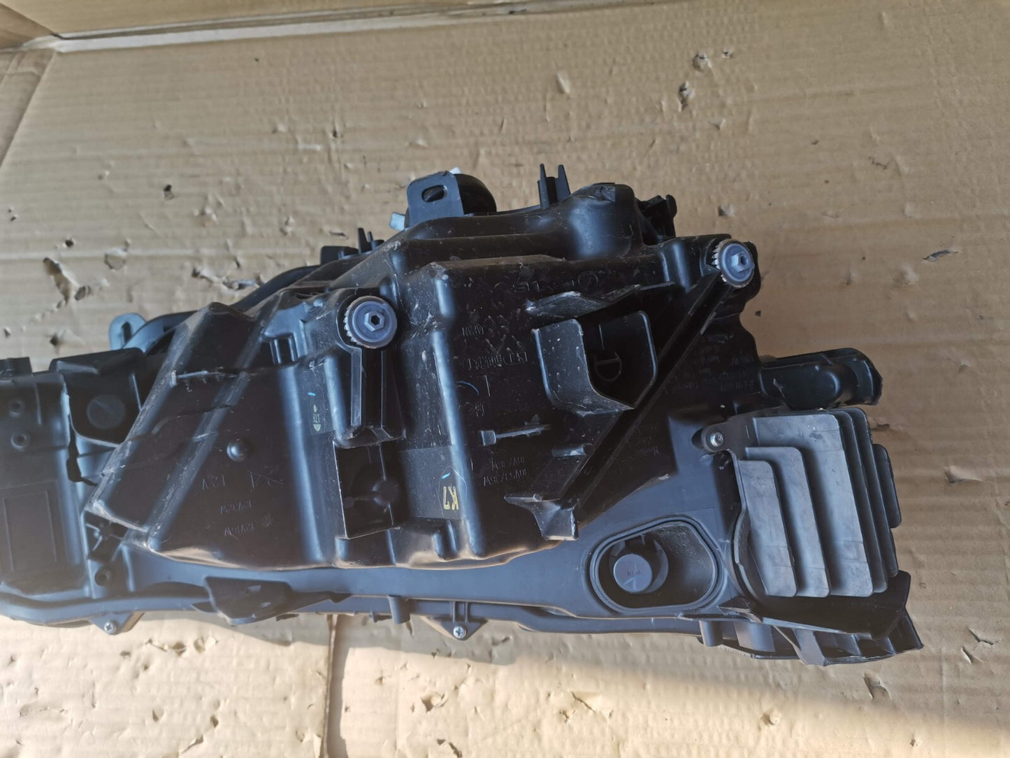 Lexus UX 200 250h LEFT PASSENGER Side Triple Beam LED Headlight 2019-22 leux9