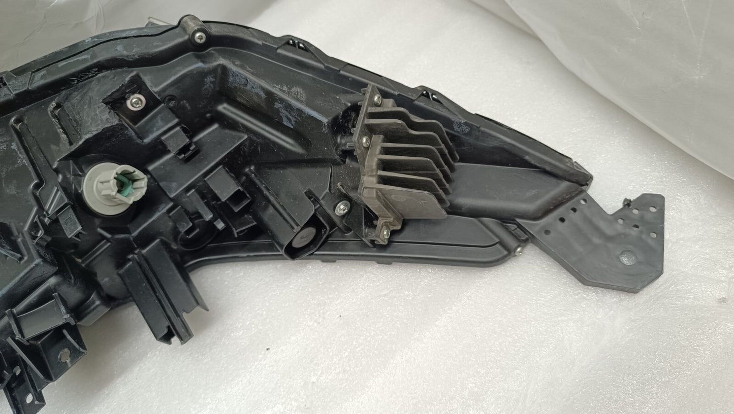 Nissan X Trail 2022-2024 T33 Passenger side Headlight LED nis56