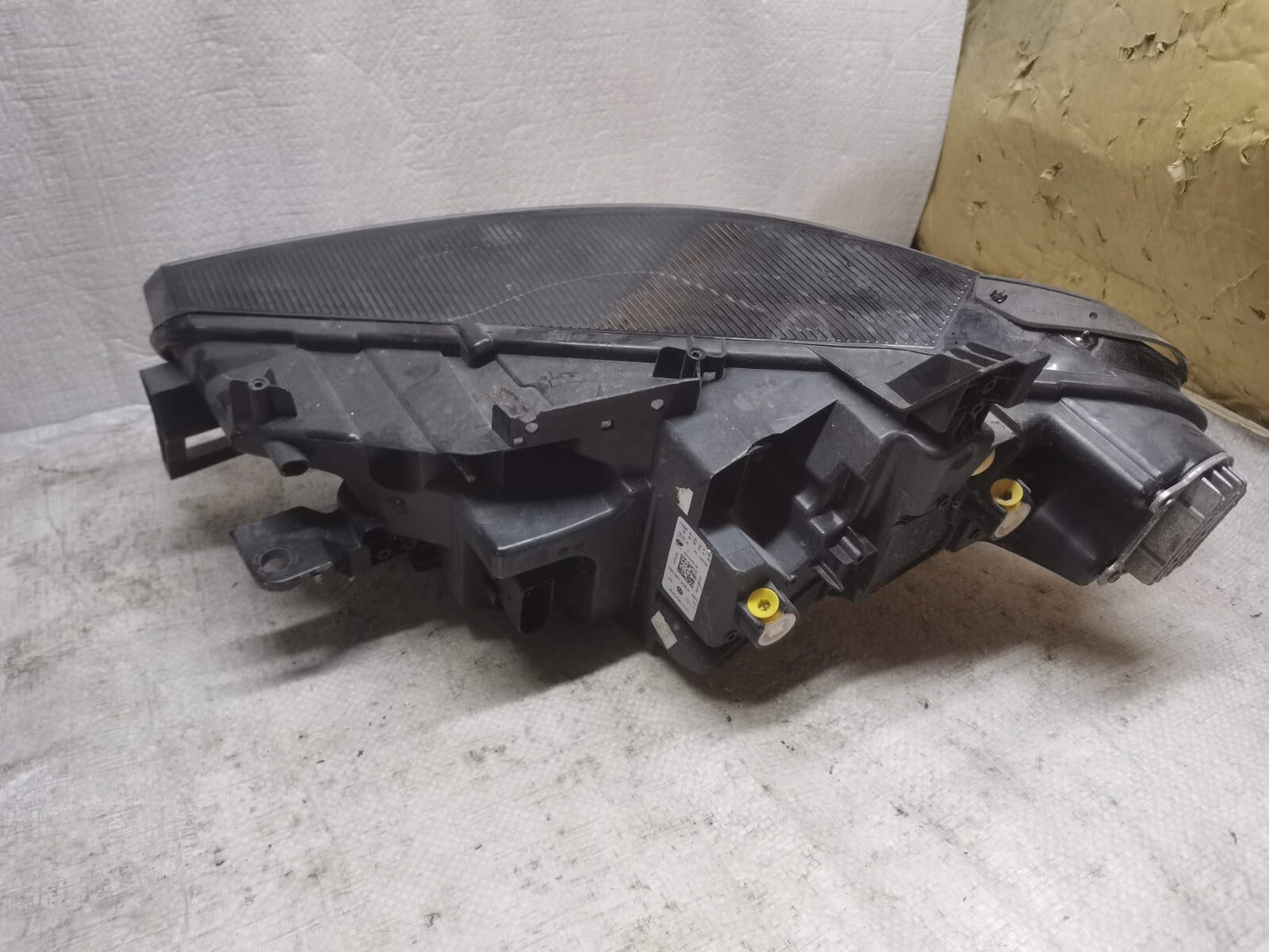 VOLKSWAGEN ID3 2021 HEADLIGHT RIGHT SIDE 10C941036A vwid84